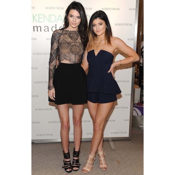 Kendall & Kylie Madden Girl Strappy Sandal - Picture 3 of 6